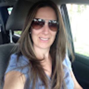 Meet your Posher, Raquel